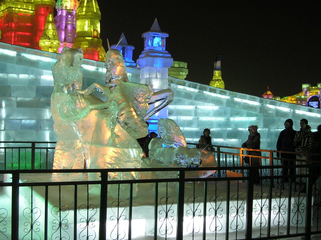 sculpturesforacarvingcontest.jpg
